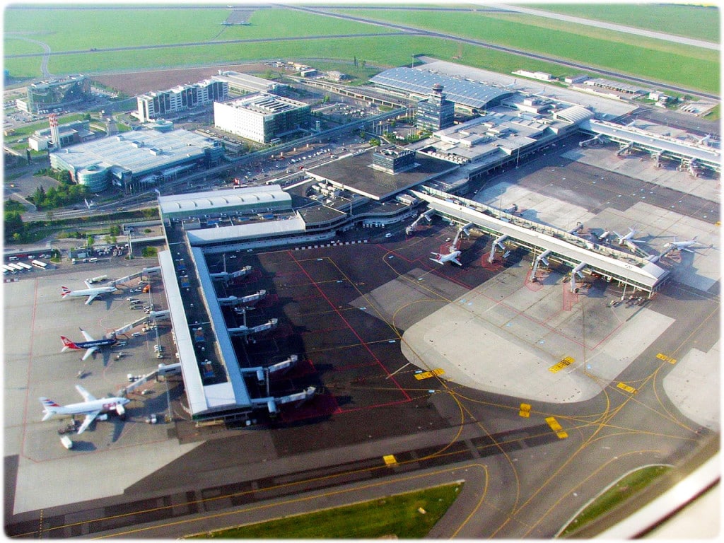 Aéroport de Prague Prague Airport (PRG)
