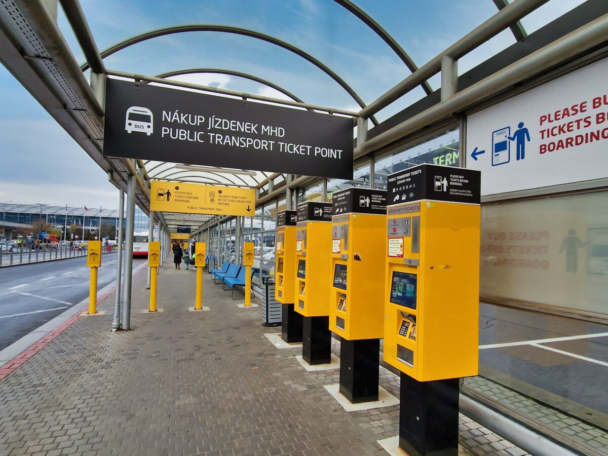 da praga aeroporto al centro