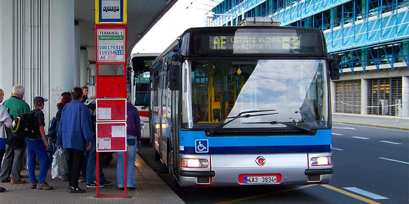 Tutustu 80+ imagen airport express bus praha