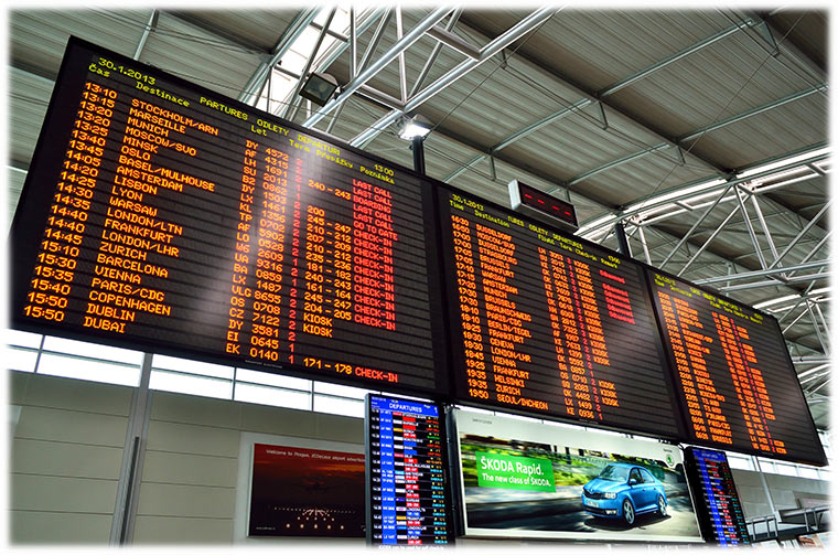 Online Arrivals and Departures
